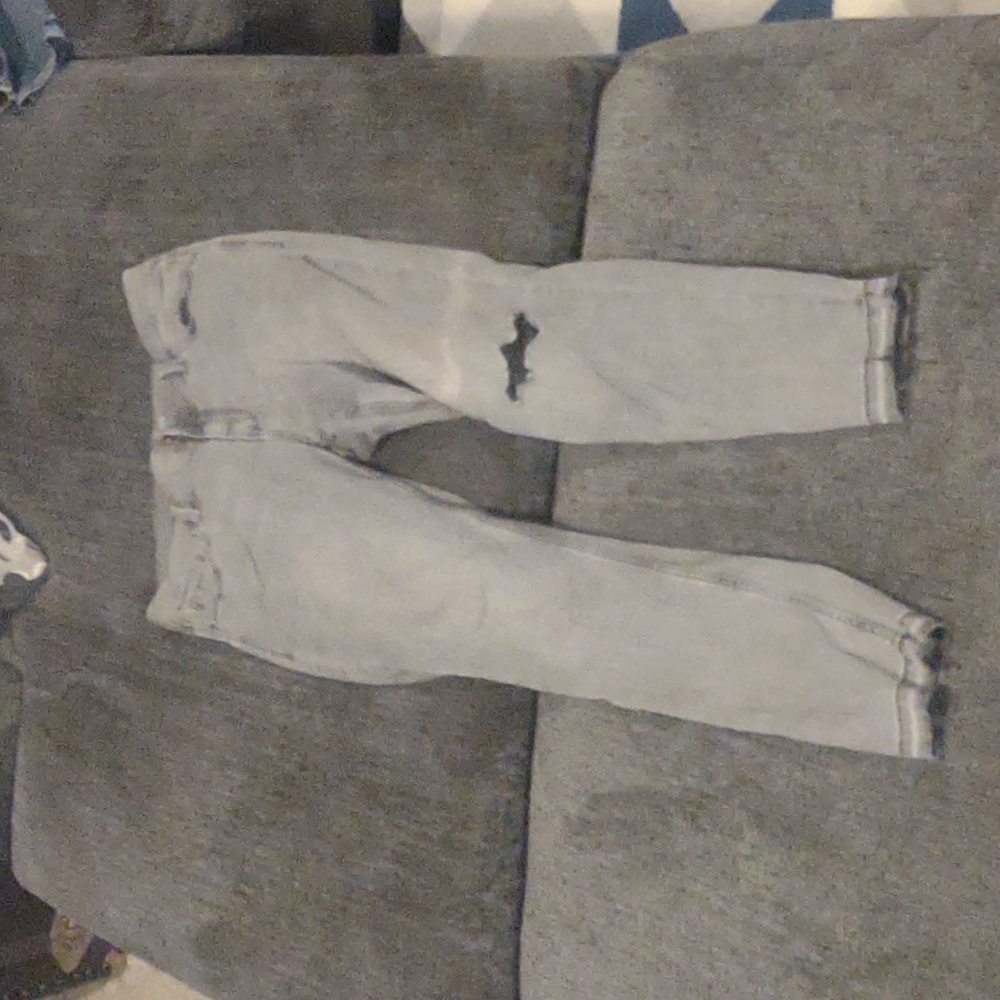 Grey size 10 rockstar super skinny jeans ripped black old navy